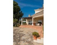 Wiederverkauf - Villa - Marbella - Elviria