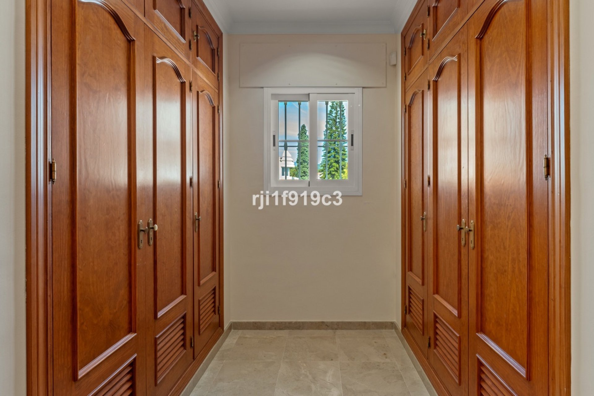 Wiederverkauf - Villa - Marbella - Elviria