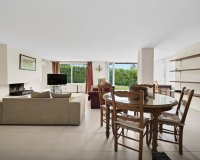 Wiederverkauf - Villa - Marbella - Elviria