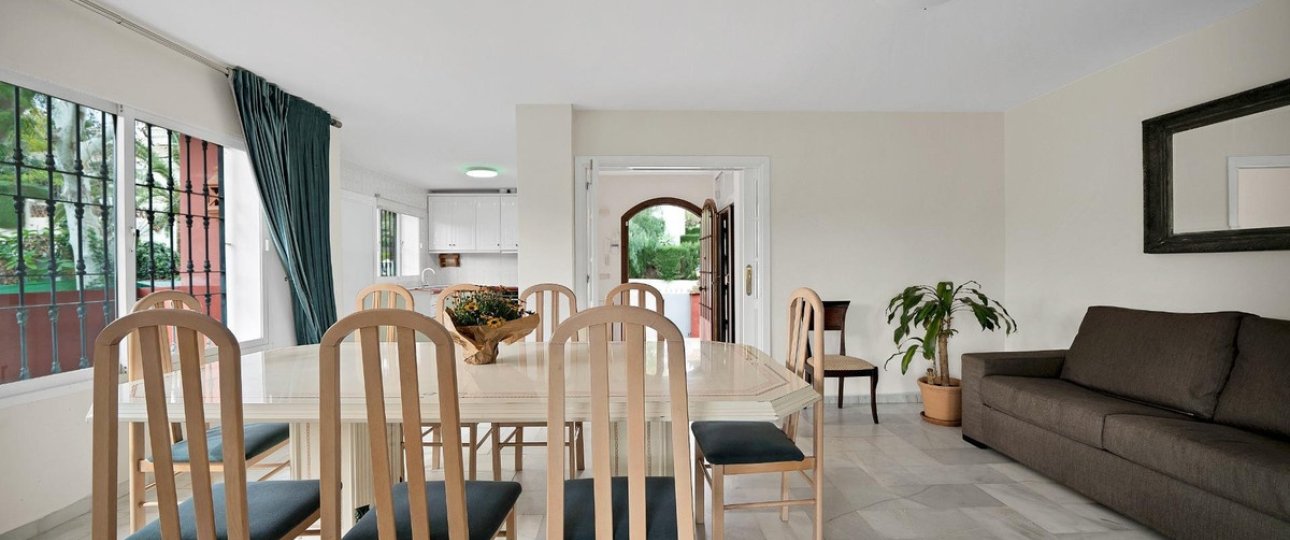 Wiederverkauf - Villa - Marbella - Elviria