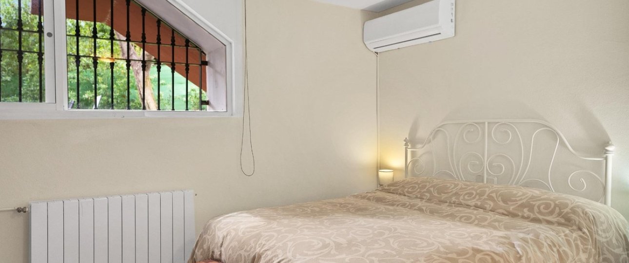 Wiederverkauf - Villa - Marbella - Elviria
