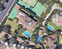 Wiederverkauf - Villa - Marbella - Elviria