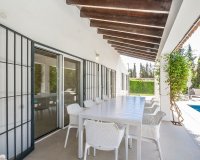 Wiederverkauf - Villa - Marbella - Elviria