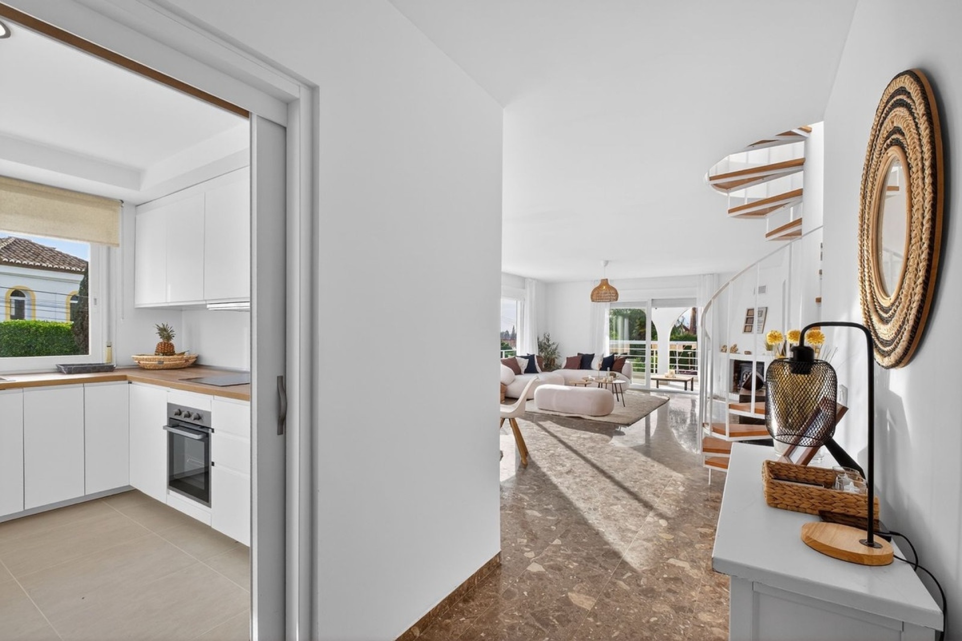 Wiederverkauf - Villa - Marbella - Elviria