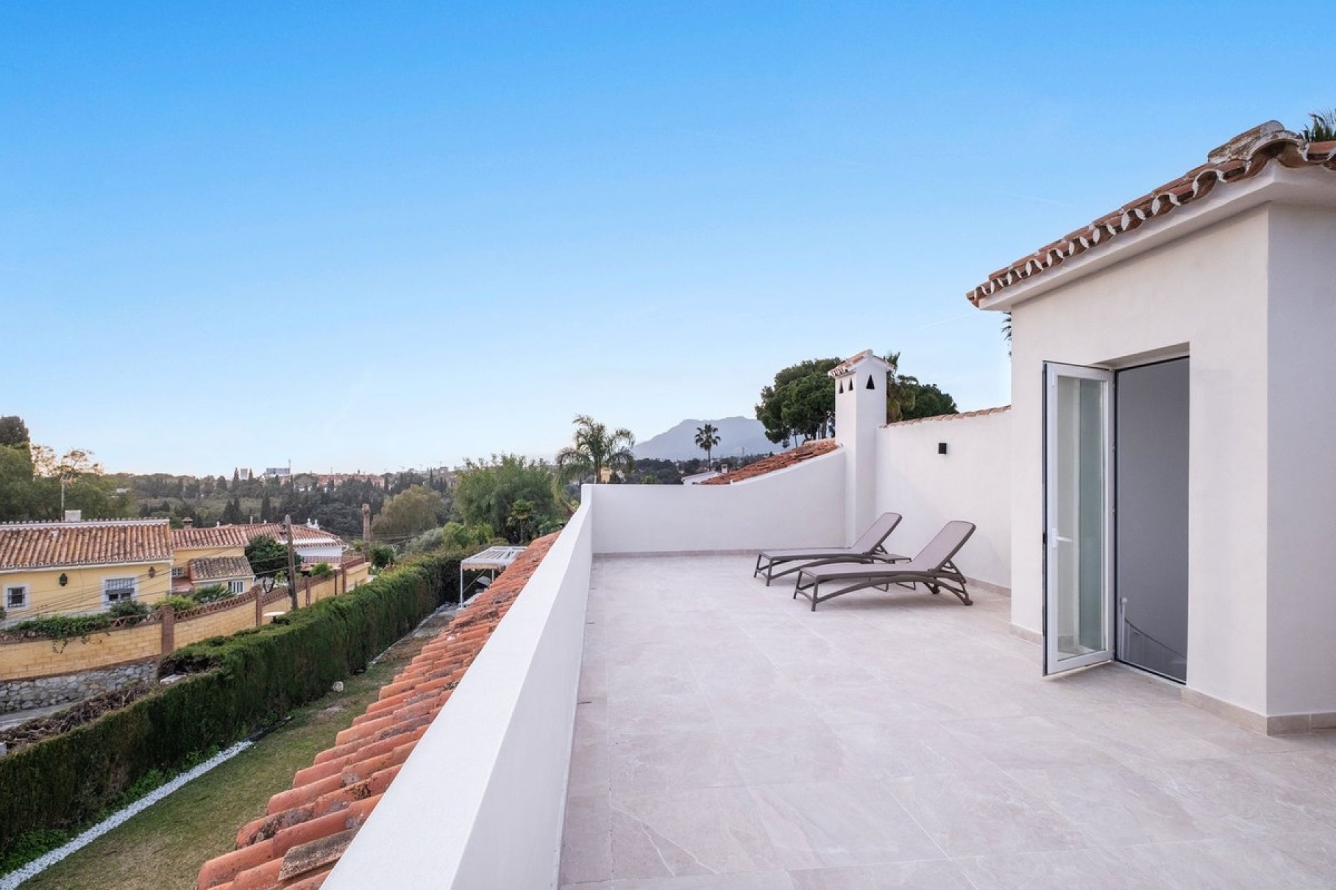 Wiederverkauf - Villa - Marbella - Elviria