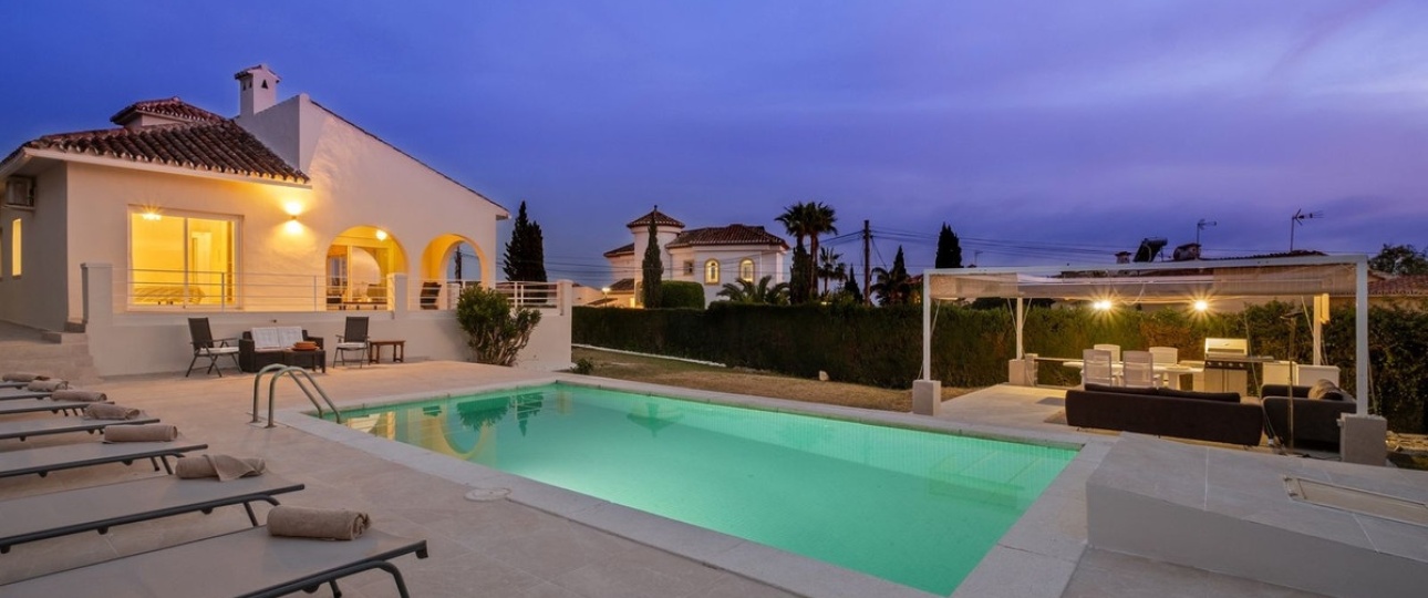 Wiederverkauf - Villa - Marbella - Elviria