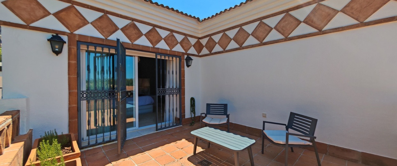 Wiederverkauf - Villa - Marbella - Elviria