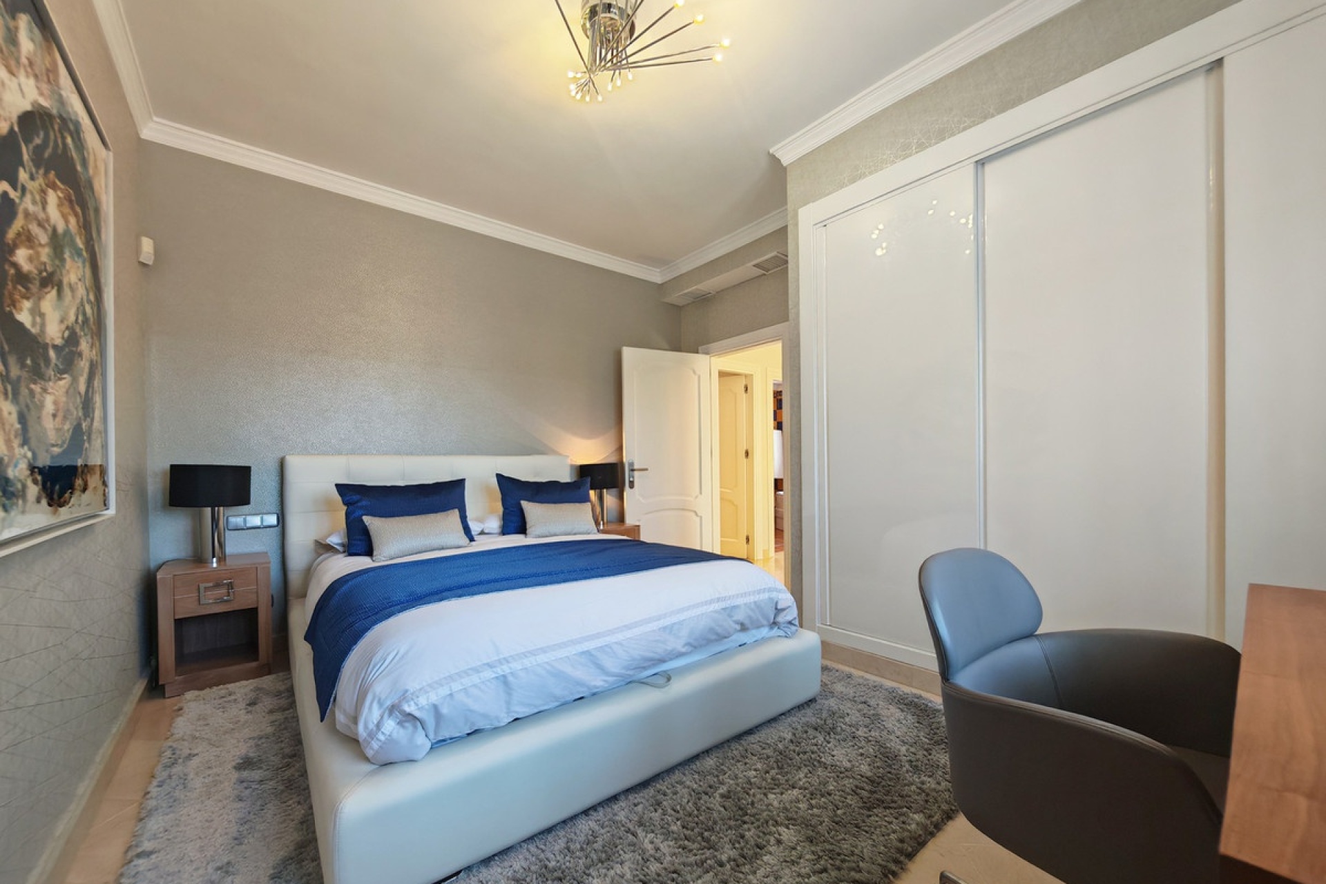 Wiederverkauf - Villa - Marbella - Elviria