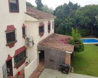 Wiederverkauf - Villa - Marbella - Elviria