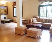 Wiederverkauf - Villa - Marbella - Elviria