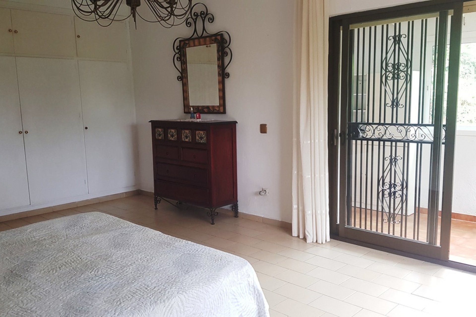 Wiederverkauf - Villa - Marbella - Elviria