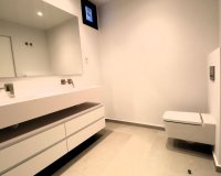 Wiederverkauf - Villa - Marbella - Elviria