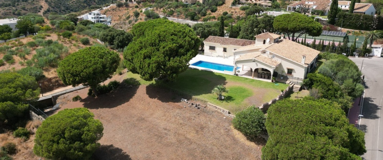 Wiederverkauf - Villa - Marbella - Elviria
