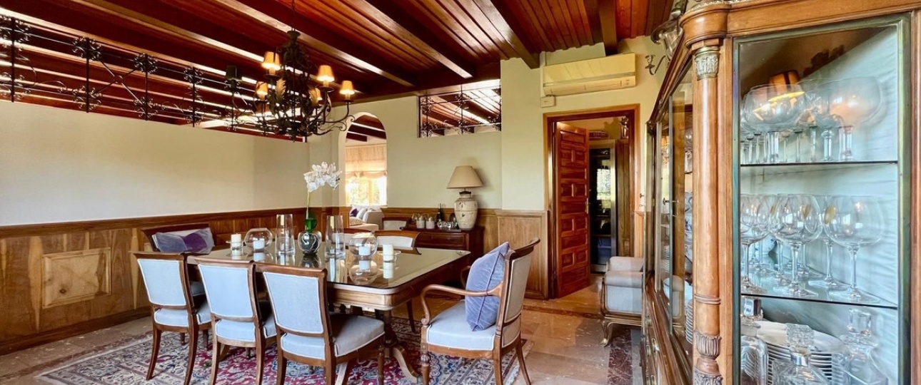 Wiederverkauf - Villa - Marbella - Elviria