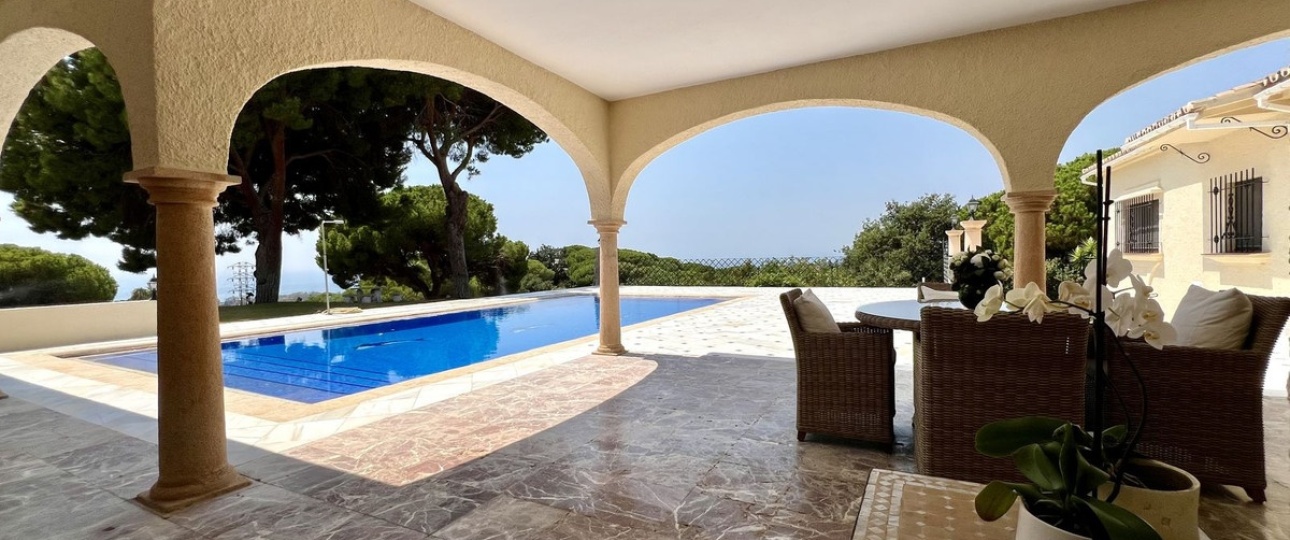 Wiederverkauf - Villa - Marbella - Elviria