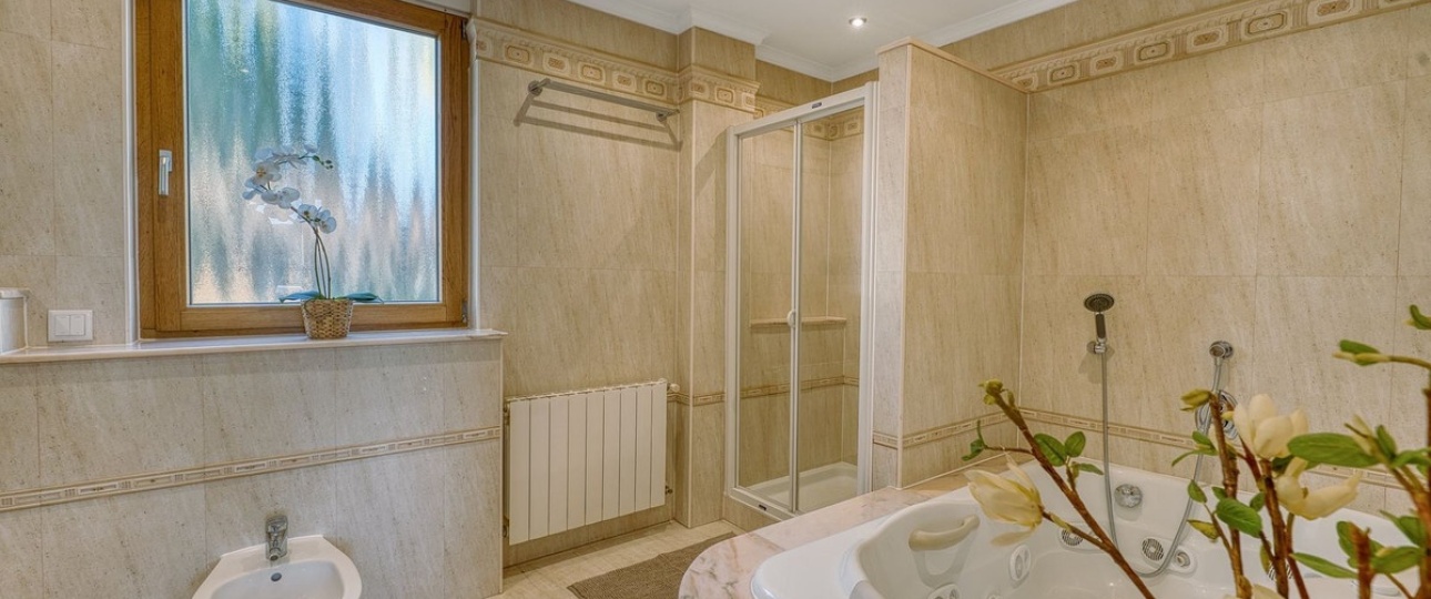 Wiederverkauf - Villa - Marbella - Elviria