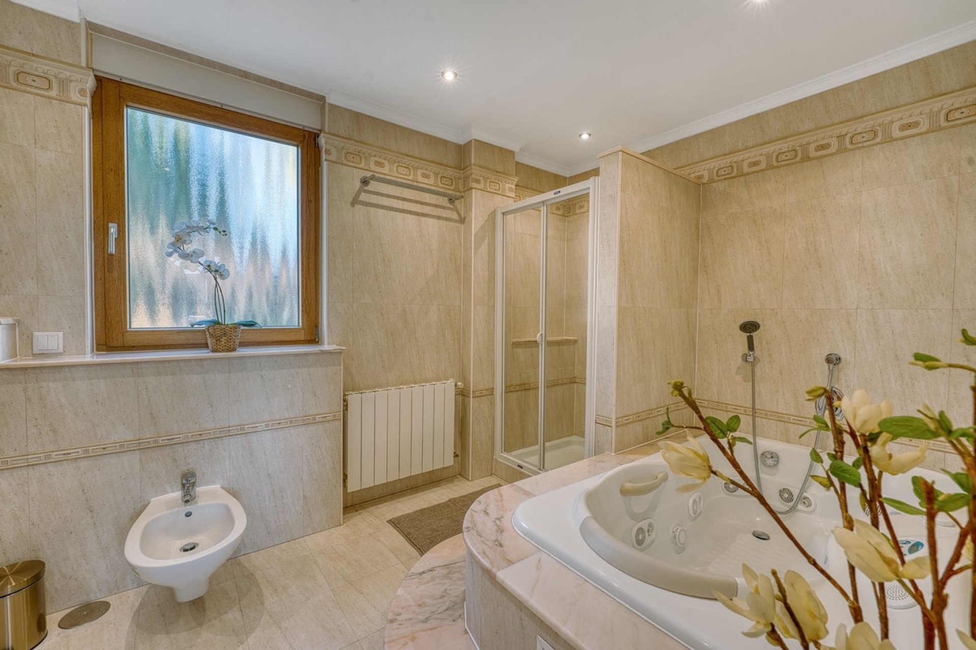 Wiederverkauf - Villa - Marbella - Elviria