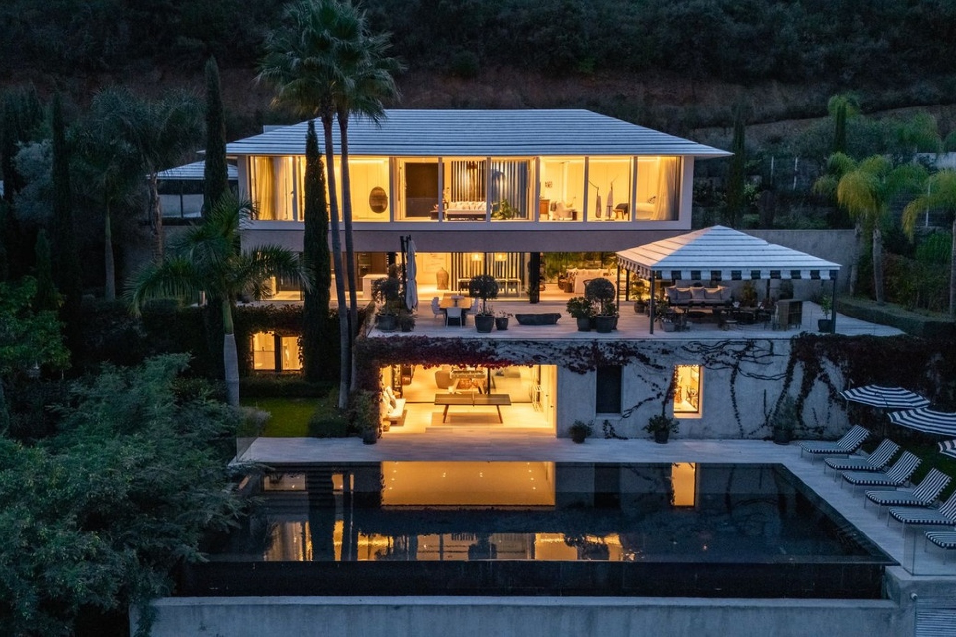 Wiederverkauf - Villa - Marbella - Elviria