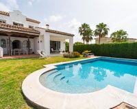 Wiederverkauf - Villa - Marbella - Elviria