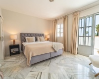 Wiederverkauf - Villa - Marbella - Elviria