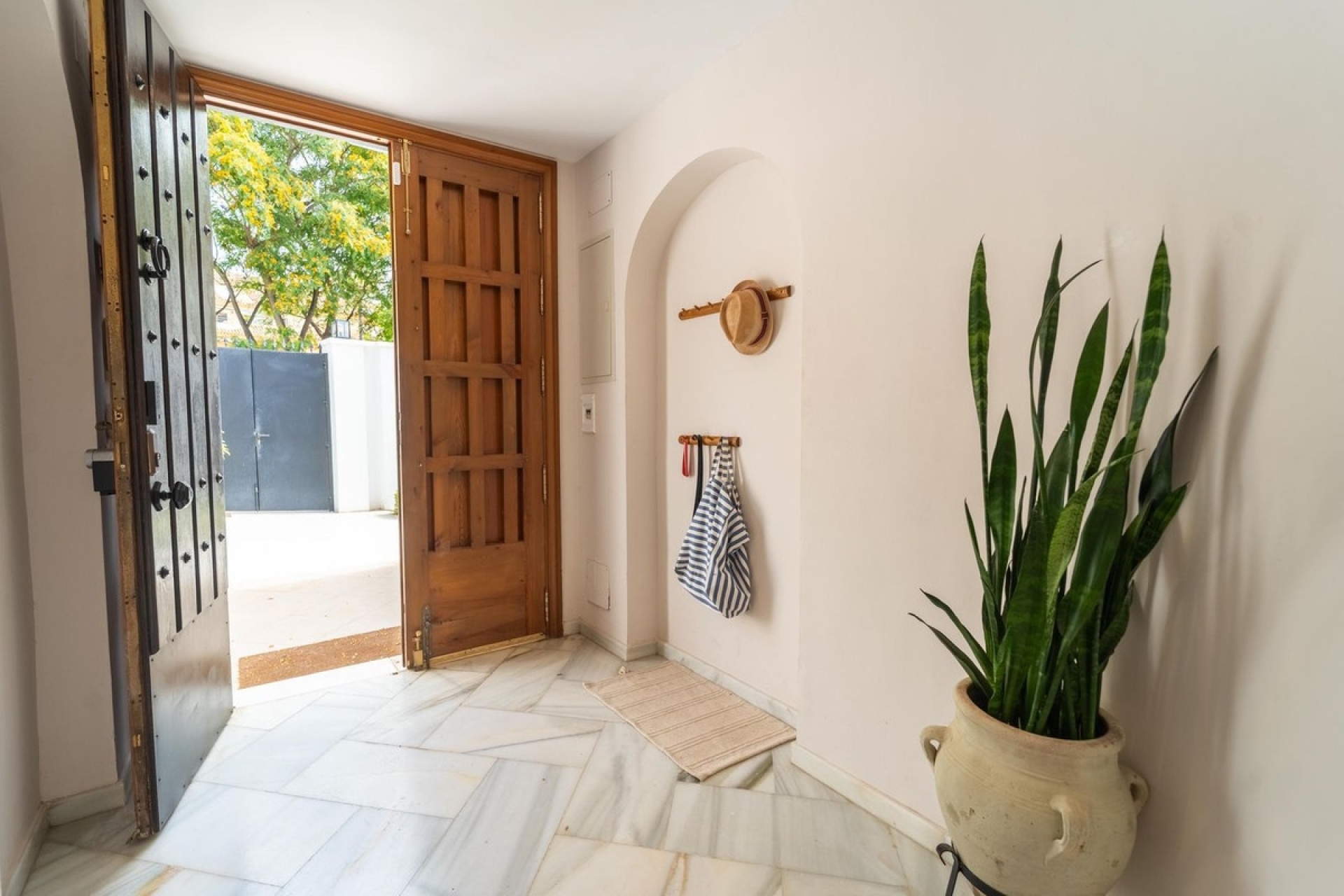 Wiederverkauf - Villa - Marbella - Elviria