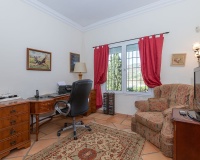 Wiederverkauf - Villa - Marbella - Elviria