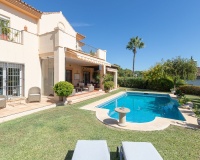 Wiederverkauf - Villa - Marbella - Elviria