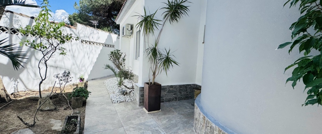 Wiederverkauf - Villa - Marbella - Elviria