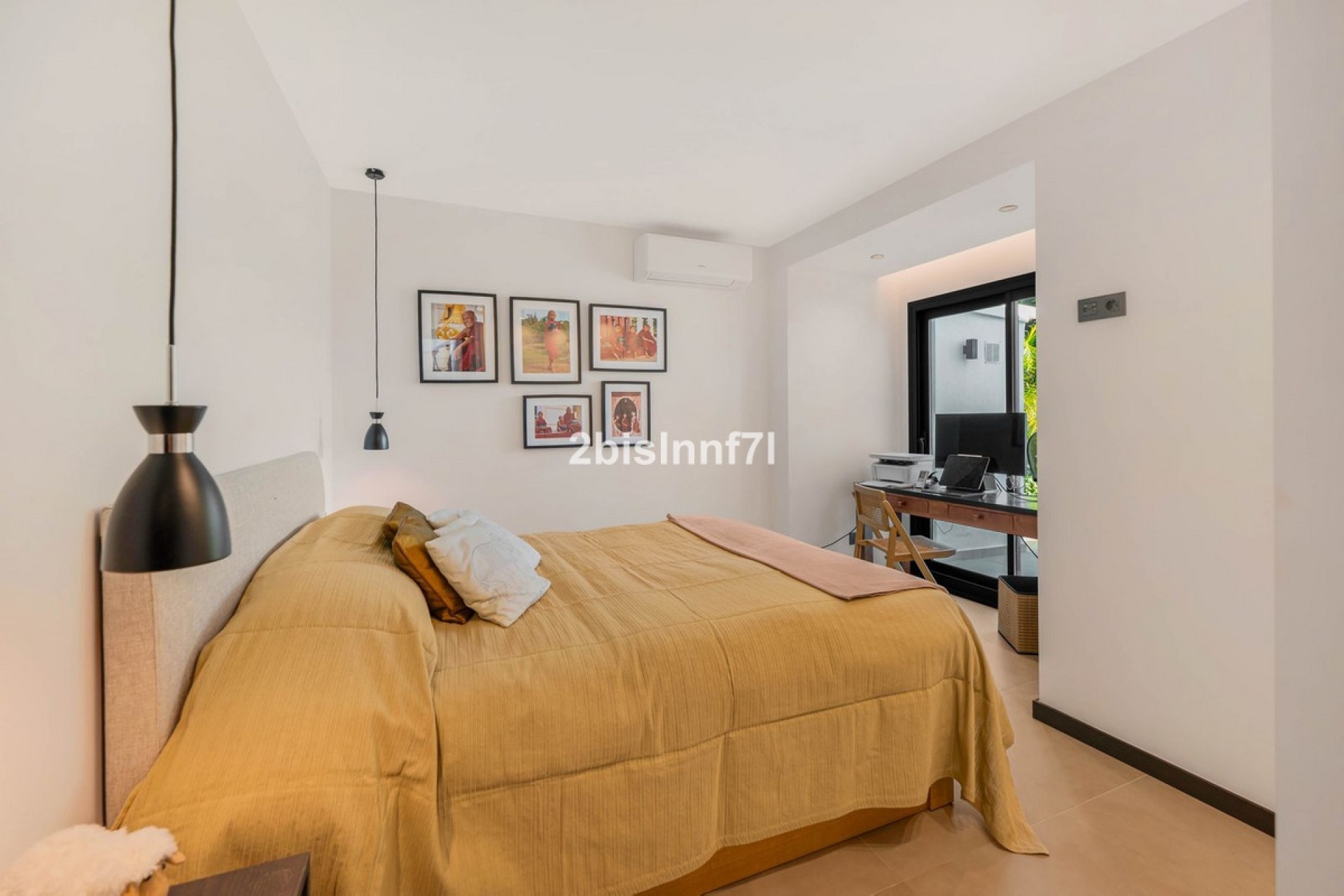 Wiederverkauf - Villa - Marbella - Elviria