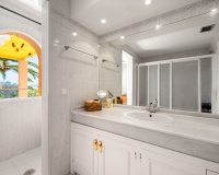 Wiederverkauf - Villa - Marbella - Elviria