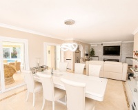 Wiederverkauf - Villa - Marbella - Elviria