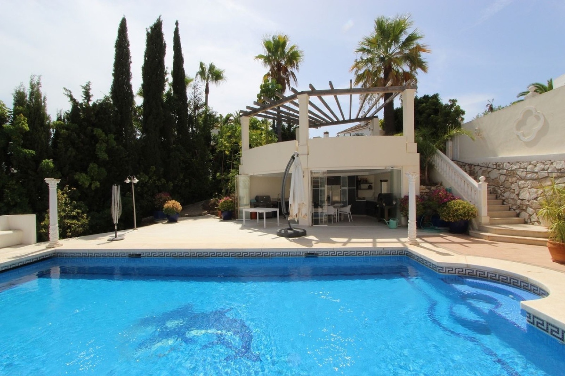 Wiederverkauf - Villa - Marbella - Elviria