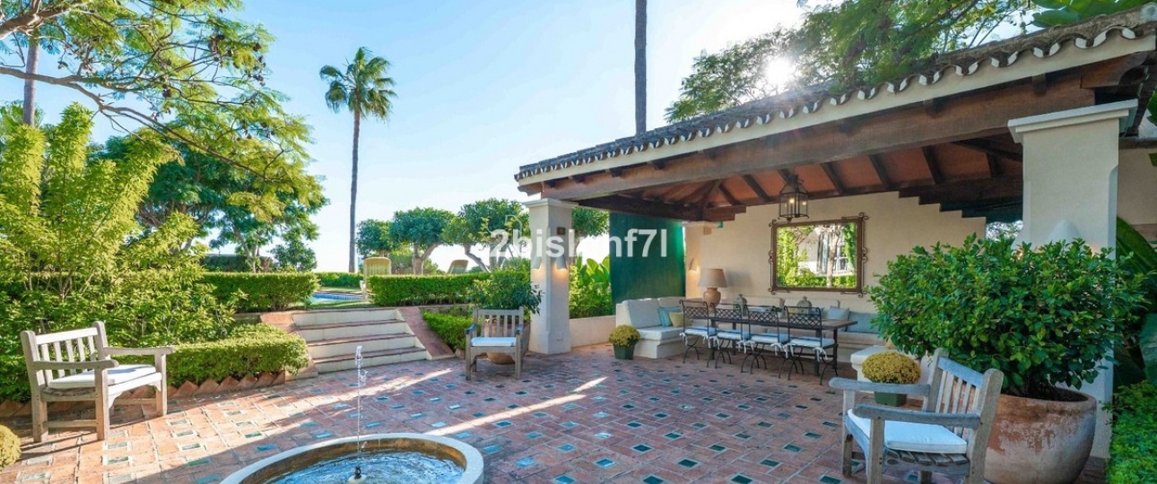 Wiederverkauf - Villa - Marbella - Elviria