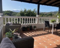 Wiederverkauf - Villa - Marbella - Elviria
