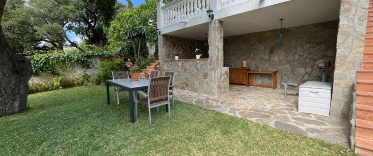 Wiederverkauf - Villa - Marbella - Elviria