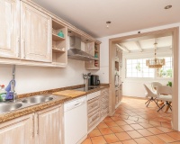 Wiederverkauf - Villa - Marbella - Elviria