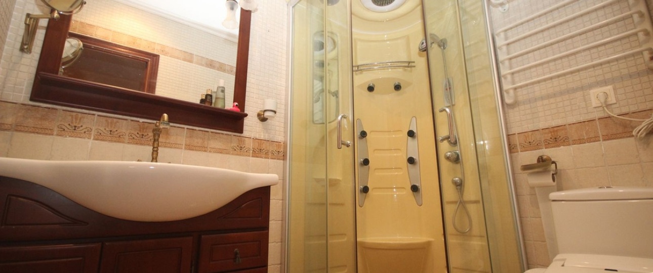 Wiederverkauf - Villa - Marbella - Elviria