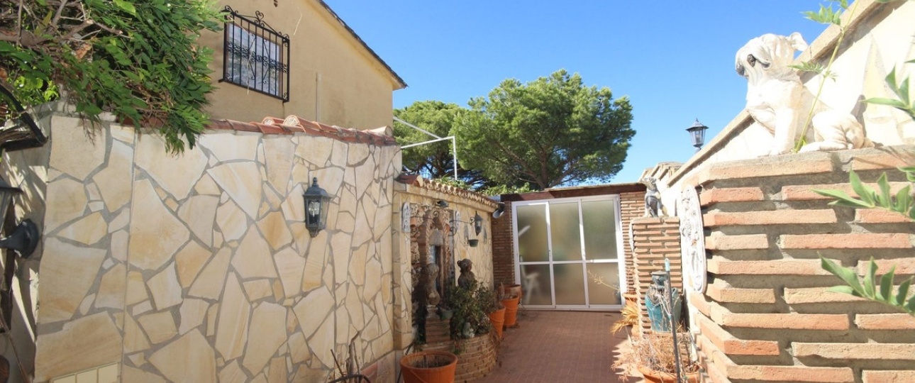 Wiederverkauf - Villa - Marbella - Elviria