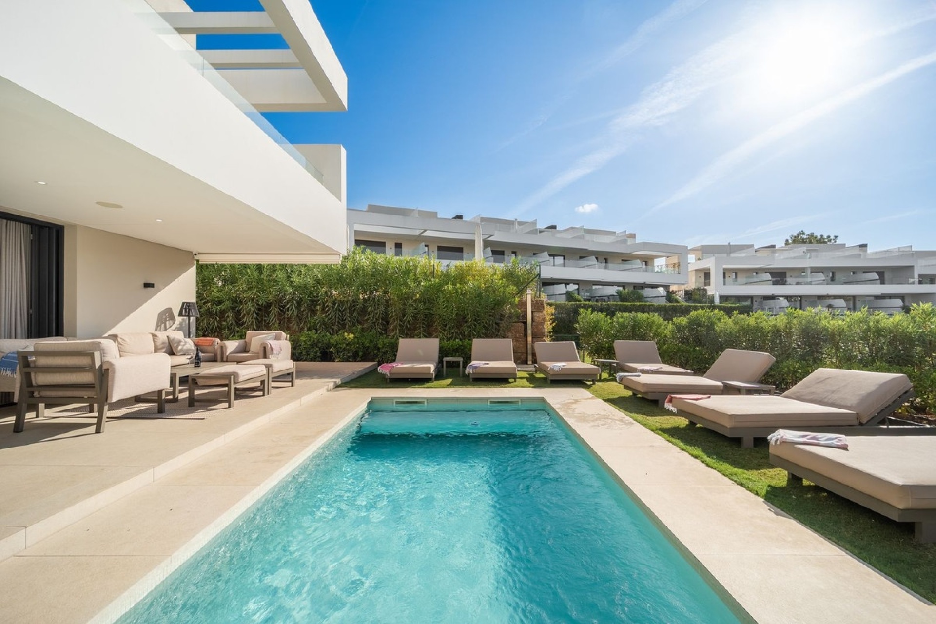 Wiederverkauf - Villa - Marbella - Elviria