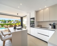 Wiederverkauf - Villa - Marbella - Elviria