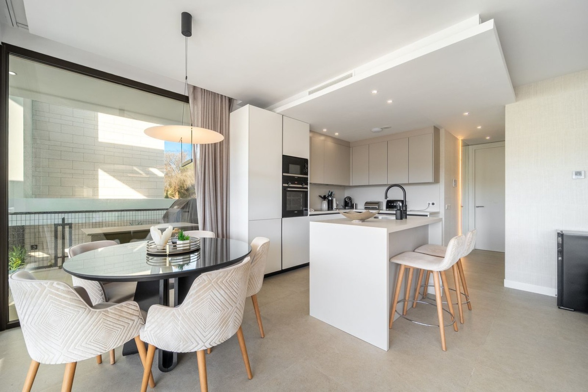 Wiederverkauf - Villa - Marbella - Elviria