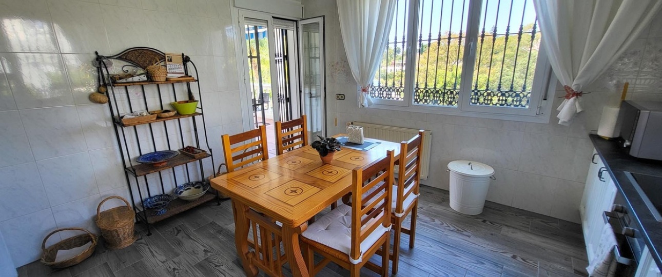 Wiederverkauf - Villa - Marbella - Elviria