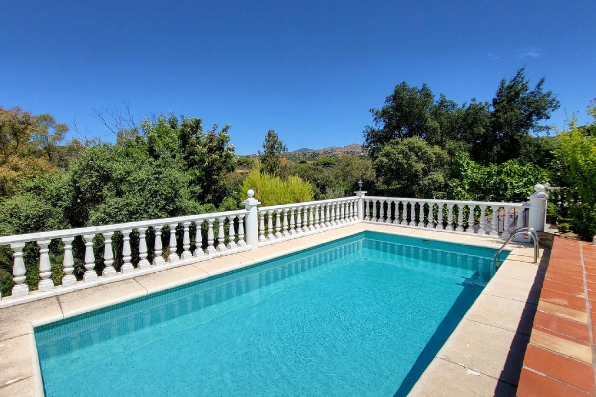 Wiederverkauf - Villa - Marbella - Elviria