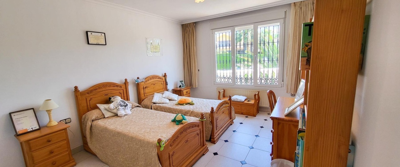 Wiederverkauf - Villa - Marbella - Elviria