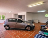 Wiederverkauf - Villa - Marbella - Elviria