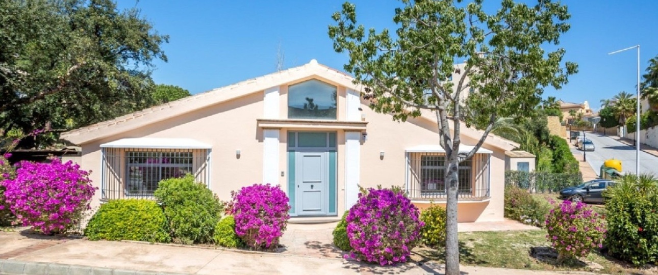 Wiederverkauf - Villa - Marbella - Elviria