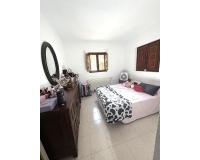 Wiederverkauf - Villa - Marbella - Elviria