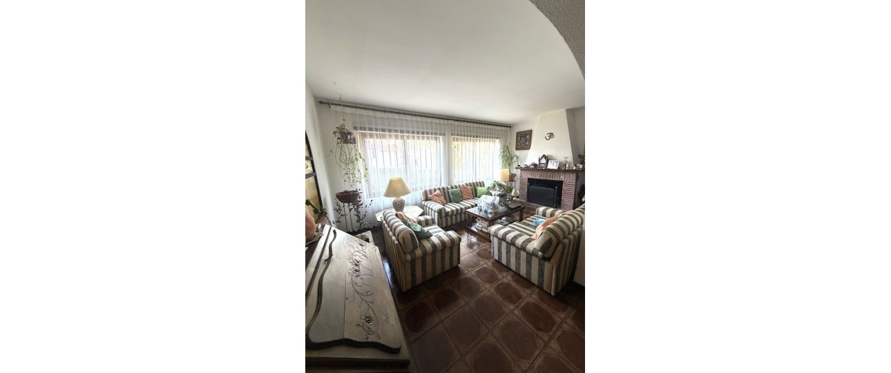 Wiederverkauf - Villa - Marbella - Elviria