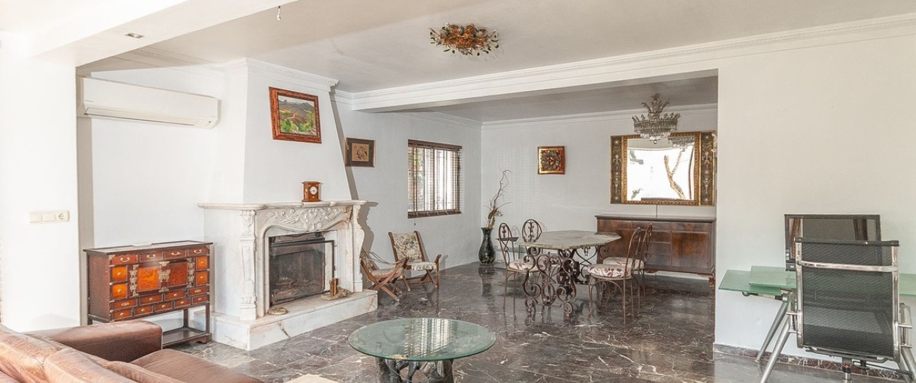 Wiederverkauf - Villa - Marbella - Elviria