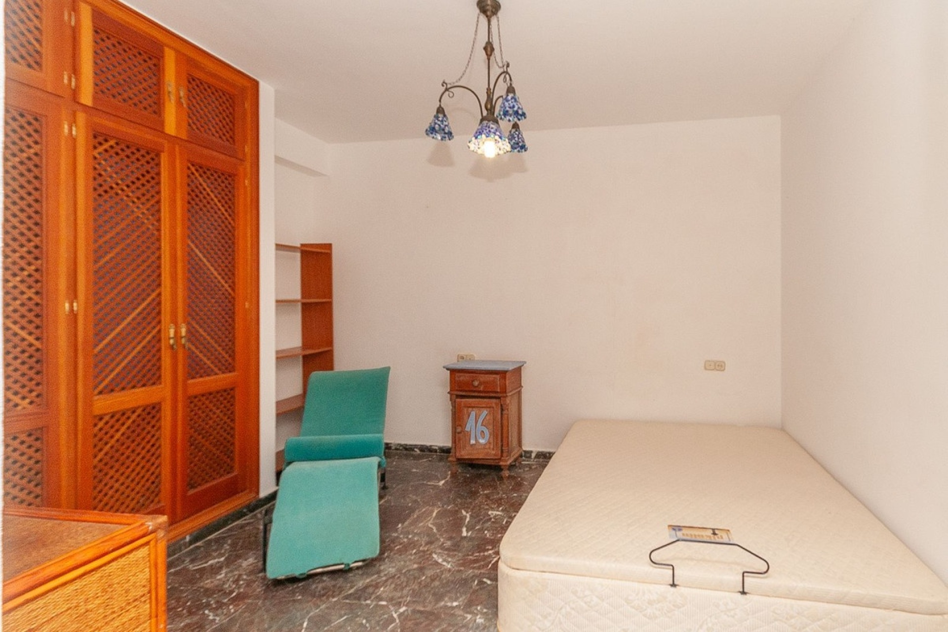 Wiederverkauf - Villa - Marbella - Elviria